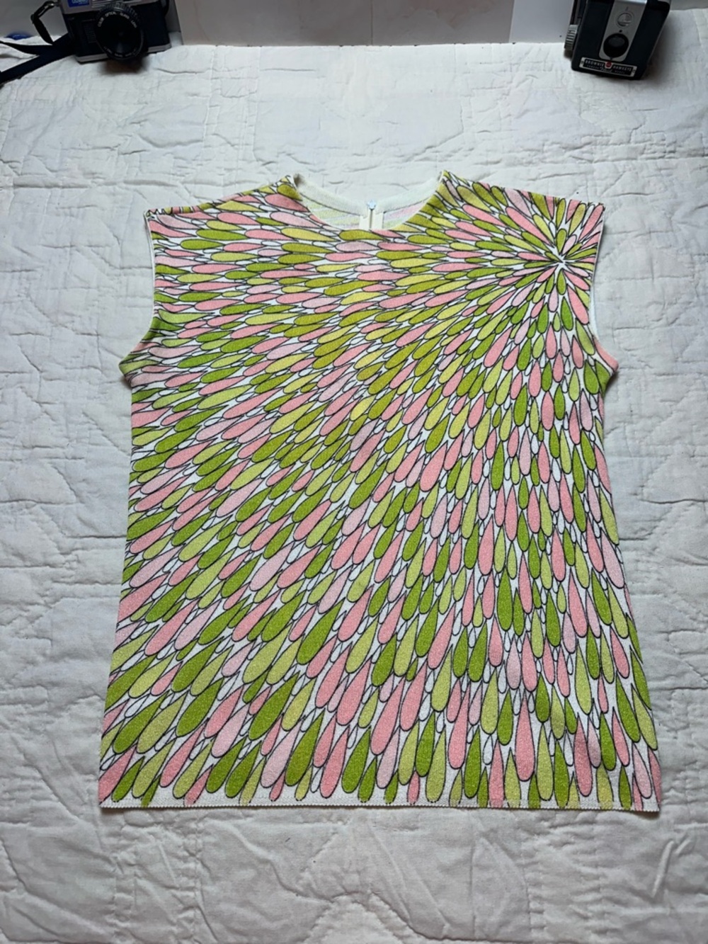 Vintage 60s Mod Petal Print Tank | ILGWU Union Made · Retro Floral Top - Picture 2 of 11